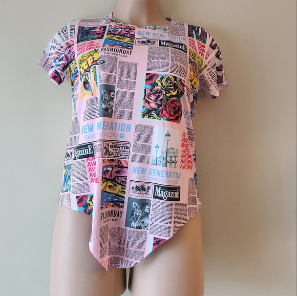 Newspaper print women's top short sleeve sz .1X tie in front - Picture 1 of 8